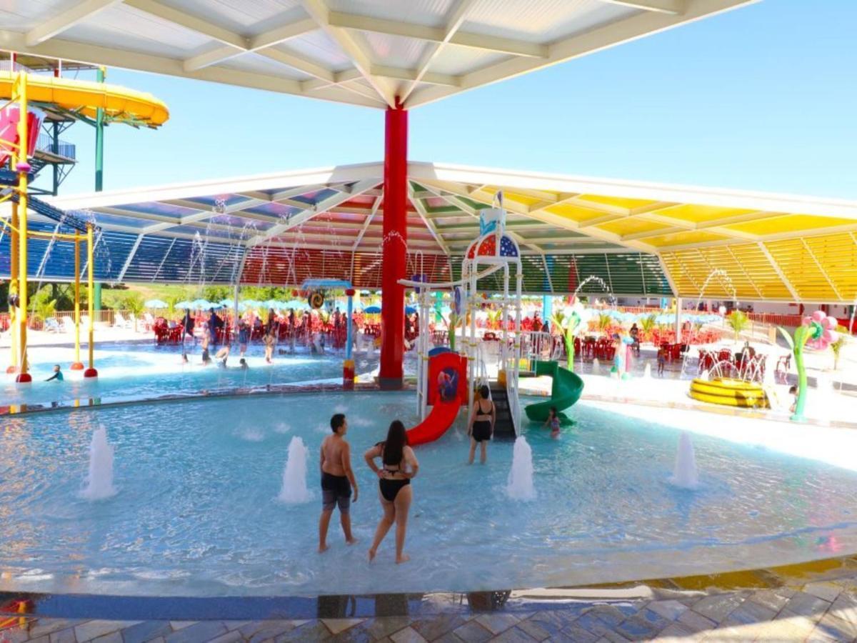 Imperio Romano com um dia de acesso Acqua Park, Splash e Slide Caldas Novas Exterior foto